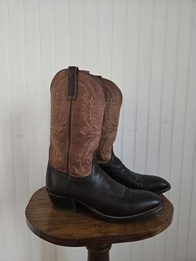 Lucchese Men's Two-Tone Leather Western Cowboy Boots - Brown & Tan